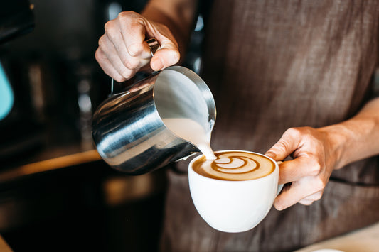coffee and milk, what milk works best for coffee, alternative milks and coffee, foamy coffee, latte art, how to do latte art, best milks for latte art